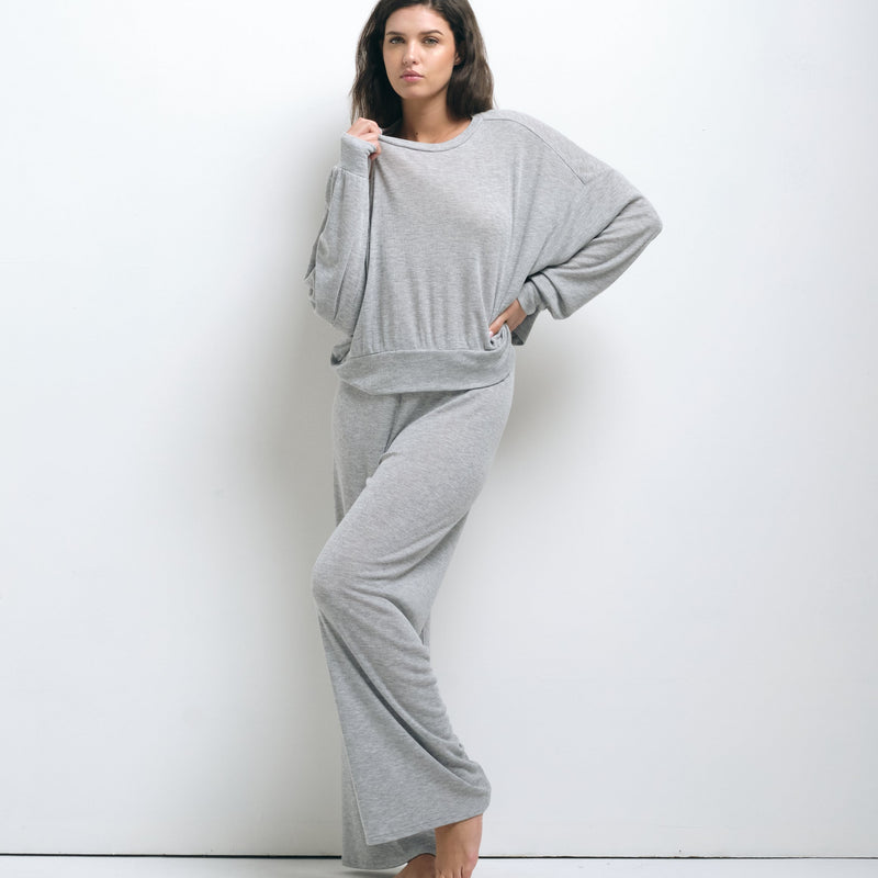 The Best Gift for Mom? A Beautiful New Pajama Set.
