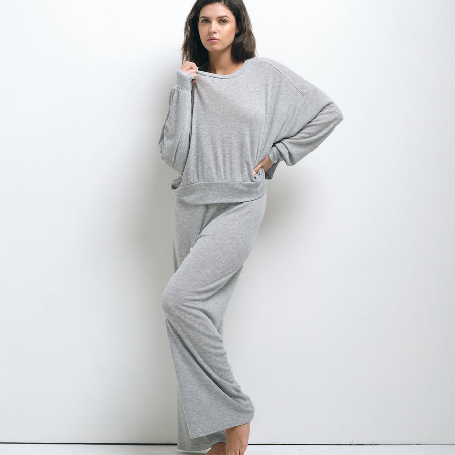 The Best Gift for Mom? A Beautiful New Pajama Set.